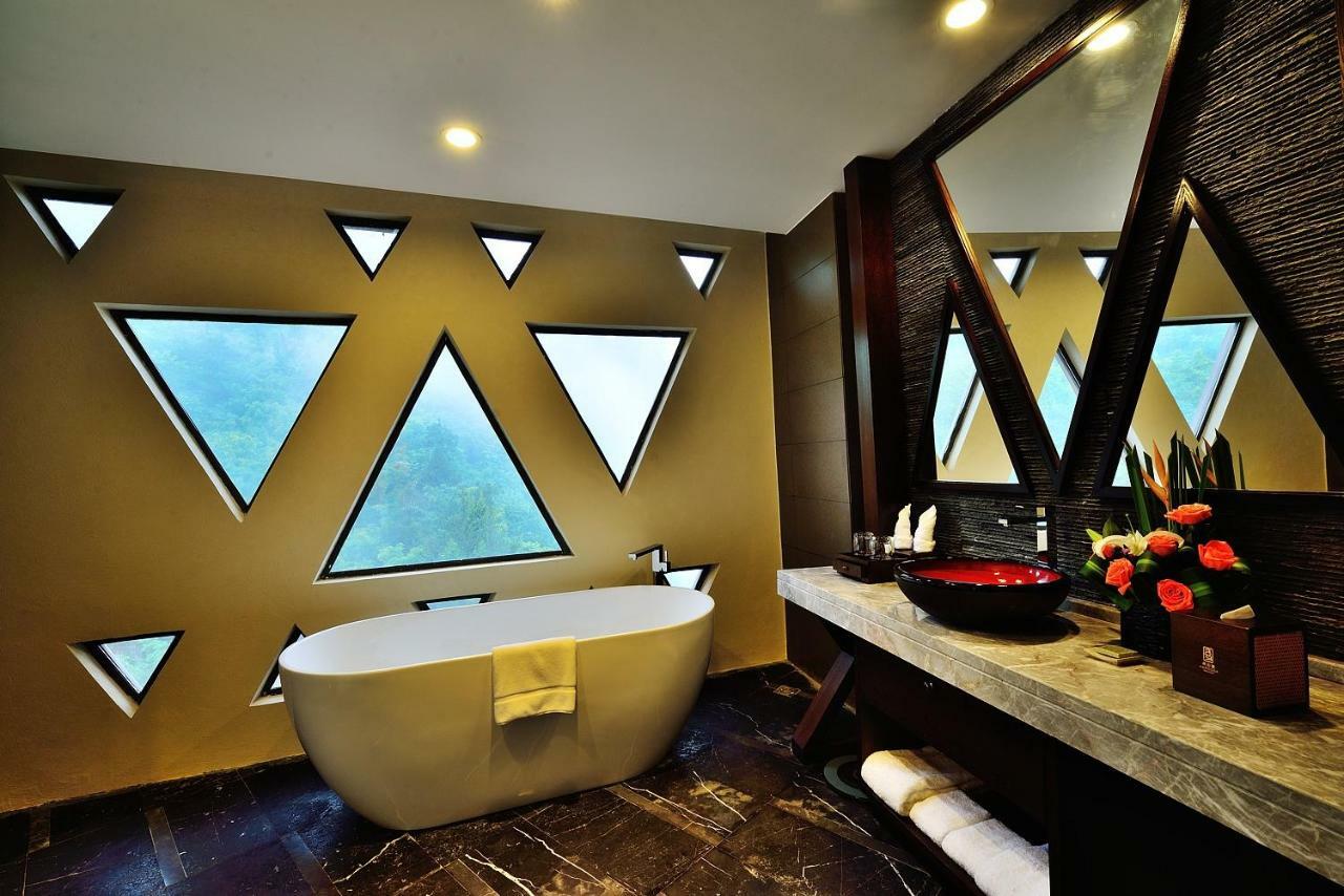 Harmona Resort & Spa Чжанцзяцзе Экстерьер фото